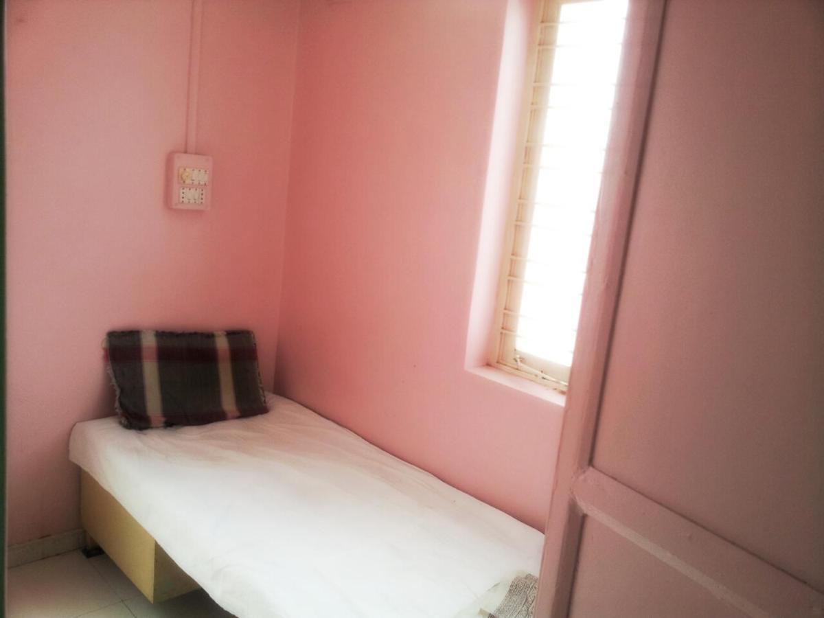 Shree Balaji Guest House 나식 객실 사진